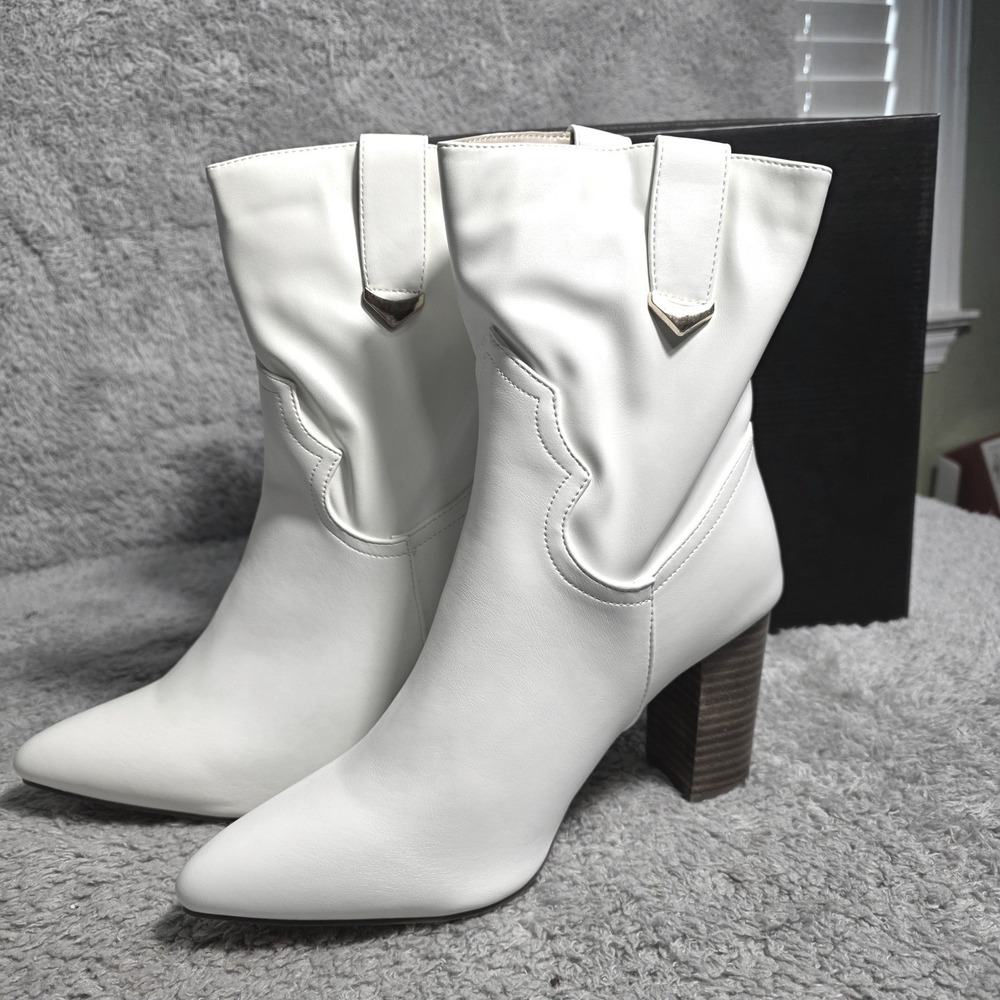 Lulus White Western Cowgirl Pointed Toe Ankle Boots Booties Bachelorette 6.5 NEW